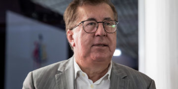 Antichavistas denuncian que el ente electoral impone barreras para presidenciales