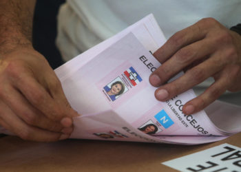 El escrutinio de las elecciones salvadoreñas supera el 78 % y da 28 alcaldías al partido de Bukele