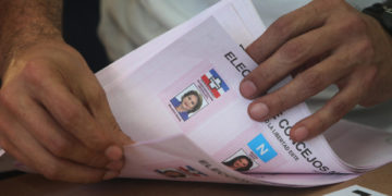 El escrutinio de las elecciones salvadoreñas supera el 78 % y da 28 alcaldías al partido de Bukele