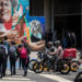 El reparto a domicilio, un boyante sector en Venezuela que emplea a miles de personas
