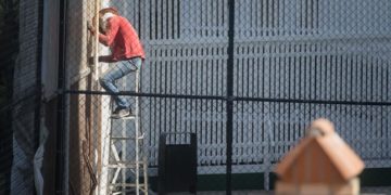 El salario mínimo en Venezuela, dos años en caída libre