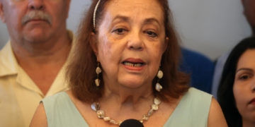 La oposición dice haber agotado todas las vías para inscribir a Corina Yoris