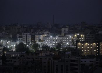 Israel asedia por cuarta vez el hospital Shifa de Gaza con francotiradores y tanques