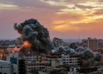 «El 100 % de la gente está sufriendo», dice pediatra sobre el hambre en Gaza