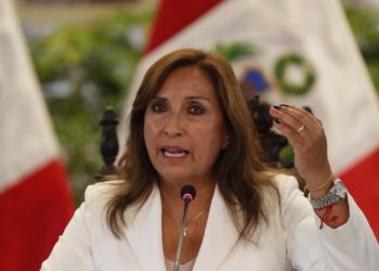 La casa de la presidenta de Perú es allanada por la Fiscalía y la Policía