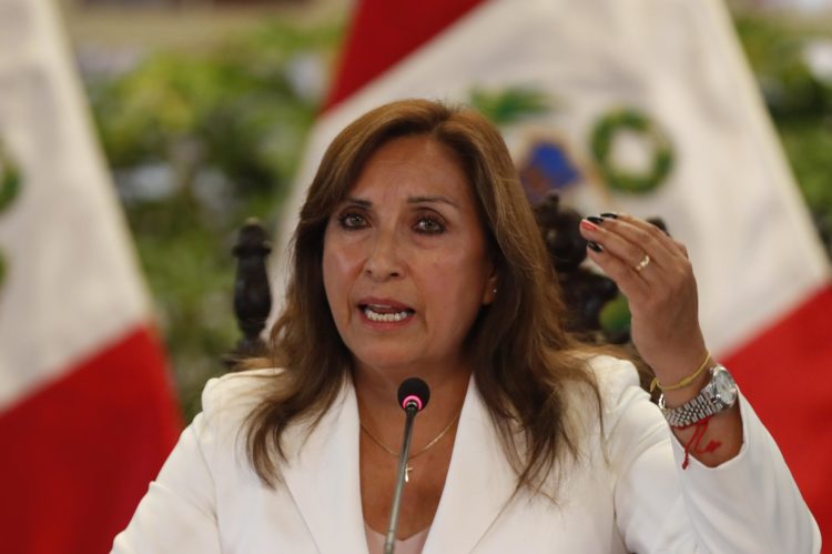 Fotografía de archivo fechada el 24 de enero de 2023 que muestra a la presidenta del Perú, Dina Boluarte. EFE/ Paolo Aguilar
