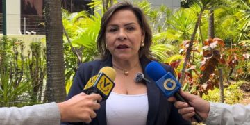 María Carolina Uzcátegui: si el reglamento de sustitución de inhabilitados se hubiese diseñado “hoy estaríamos mucho más cohesionados”