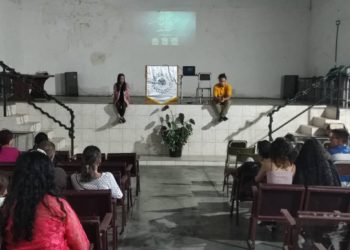 Recuperando espacios: Cine foro de Llégate un éxito en Boconó