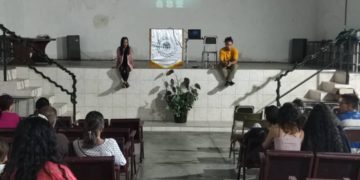 Recuperando espacios: Cine foro de Llégate un éxito en Boconó