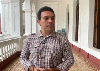 Ricardo Hernández: “Pudiéramos estar viviendo los últimos días de la poca libertad de expresión que aún queda en Venezuela”