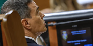 Sánchez ultima su decisión sobre su futuro en el Gobierno con todas las opciones abiertas