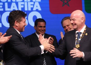 La FIFA y la Conmebol firman, junto a presidentes de Paraguay y Uruguay, acta del Mundial 2030