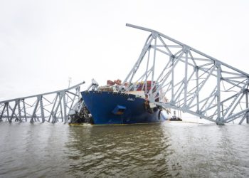 Las autoridades de EE.UU. hallan un nuevo cuerpo del accidente en el puente de Baltimore