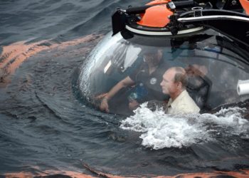 Putin nombra nuevo jefe de la Flota del mar Negro tras el hundimiento de varios buques