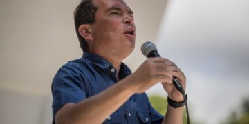 La oposición venezolana repudia las nuevas inhabilitaciones políticas contra cinco de sus dirigentes