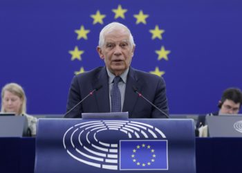Borrell dice que las sanciones contra Irán no bastan y que es el momento de la diplomacia