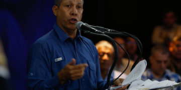 Henri Falcón pide que se negocie una candidatura presidencial unitaria