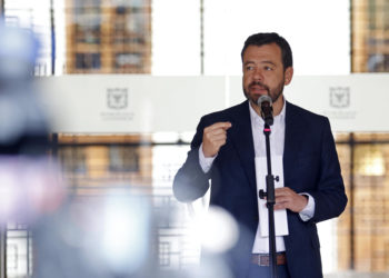 Bogotá tendrá racionamiento indefinido de agua a partir del jueves por sequía en embalses
