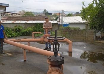 Fallas de electricidad provocan pésimo servicio de agua en los hogares de Sucre