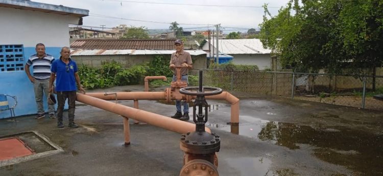 Fallas de electricidad provocan pésimo servicio de agua en los hogares de Sucre