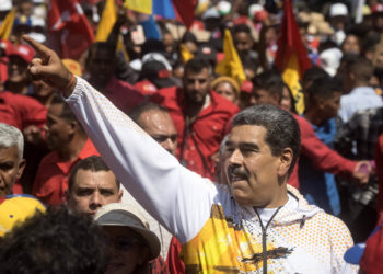 Maduro pide crear una nueva alternativa social contra el capitalismo y el fascismo