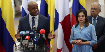 Panamá y Colombia niegan haber abandonado a los migrantes en la selva del Darién