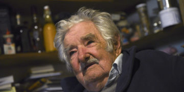 El expresidente uruguayo José Mujica anuncia que tiene un tumor en el esófago
