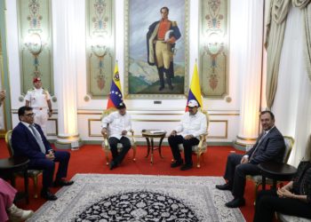 Nicolás Maduro y Gustavo Petro se reúnen en Caracas por quinta vez en los últimos dos años