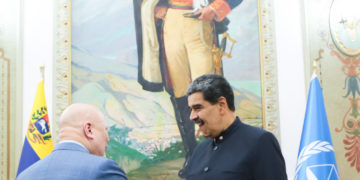 Maduro recibe al fiscal de la CPI antes del lanzamiento de un plan de trabajo conjunto