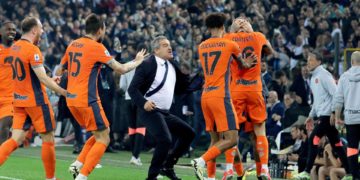 1-2. El Inter acaricia el ‘Scudetto’ con una victoria de campeón