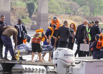 Recuperan cuerpo de Cristian Duque tras 48 horas de su caída en las aguas del río Caroní