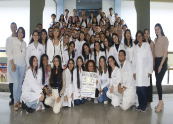 Anhelan prosecución de Farmacia en el NURR