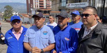 Táchira / Diputado denuncia que rector de la UNES ordenó al  personal cambiar lugar de votación para presidenciales