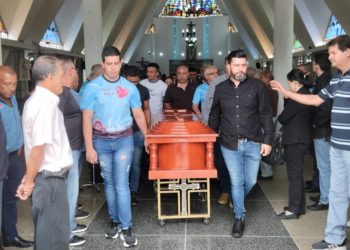 Dan el último adiós al locutor y hombre de medios Douglas Orlando Valero en Boconó
