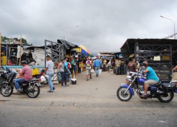 Proliferación de vendedores ambulantes afecta la venta de los comercios formales en Valera