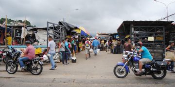 Proliferación de vendedores ambulantes afecta la venta de los comercios formales en Valera
