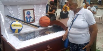 A Nelson Rojas lo despidieron a lo héroe