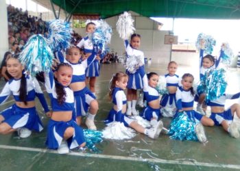 Danzas Jardín de Venezuela pone en escena a más de 80 bailarines