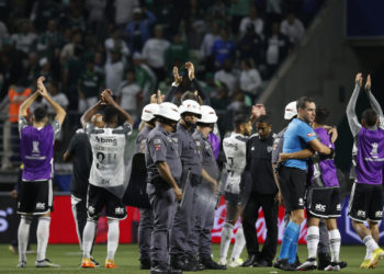 El Caracas recibe al Atlético Mineiro en su momento más bajo