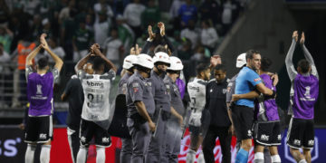 El Caracas recibe al Atlético Mineiro en su momento más bajo