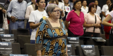 ‘Por cielo y tierra’, el documental que retrata la búsqueda de desaparecidos en Colombia