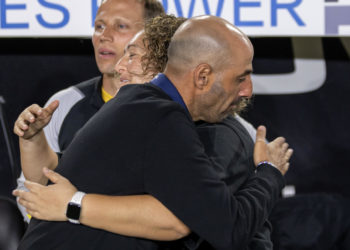 El entrenador argentino Antonio Spinelli es despedido del Guadalajara