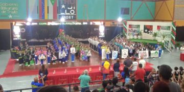 Trujillo recibe más de 200 atletas de 10 estados del país en Campeonato Nacional «Copa Cuerpo Elástico»