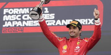 Sainz: Tres podios en tres carreras; la gente sabe que estoy disponible y que voy rápido