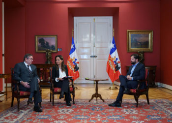 Boric se reúne con embajador chileno en Venezuela tras llamado a consultas
