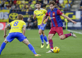 0-1. El Plan B del Barça suma los tres puntos en Cádiz