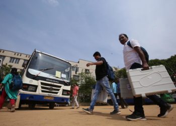 La India prepara la segunda fase electoral en la que Gandhi mide su popularidad