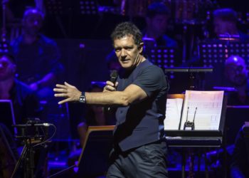 Antonio Banderas estrenará un nuevo musical en España: «Tocando nuestra canción’