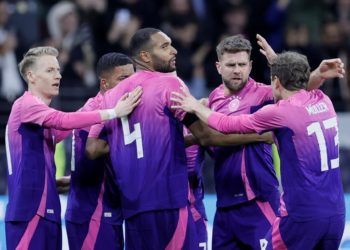 Alemania retira dorsal 44 y cambia el 4 en camisetas Eurocopa por parecido símbolos nazis