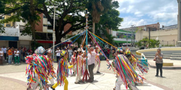 Cultores tomaron la plaza Bolívar de Valera durante jornada de registro de la Gran Misión Viva Venezuela
